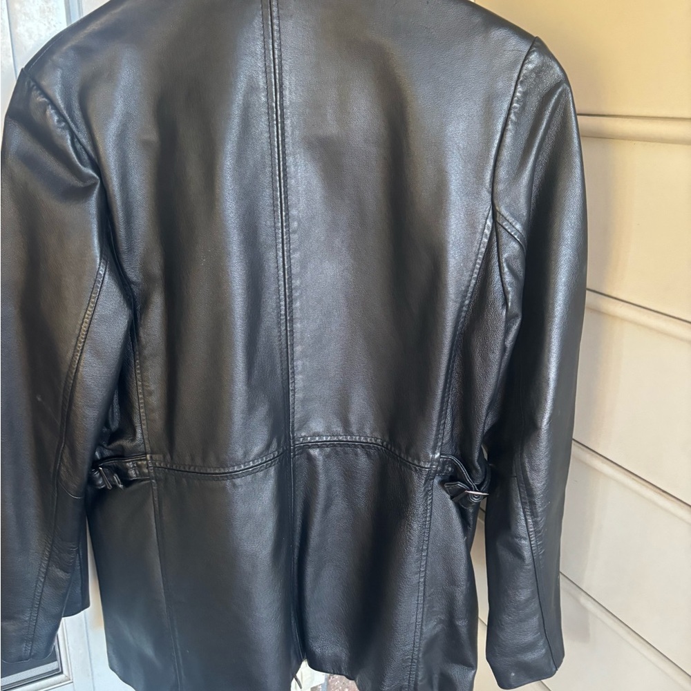 Vintage genuine black leather ladies jacket